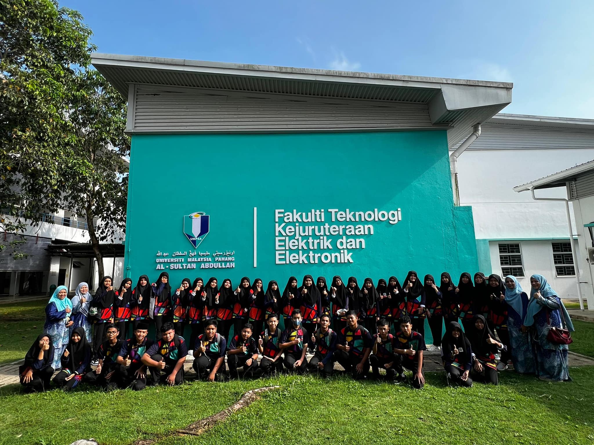 FTKEE UMPSA welcomed an educational STEM and career visit from SMK Jengka 6